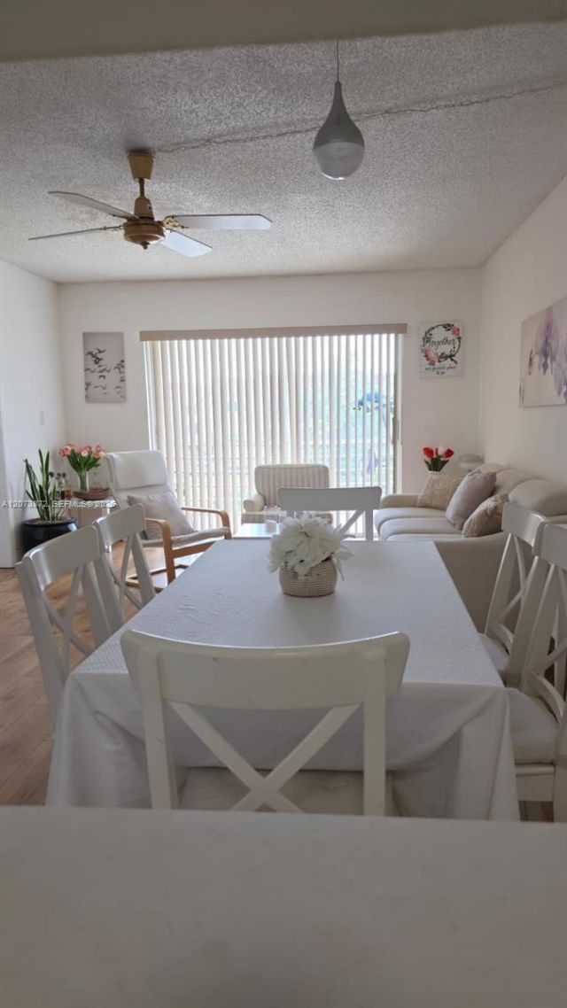 8000 N Sunrise Lakes Dr, Unit 309, Sunrise, FL 33322 Photo