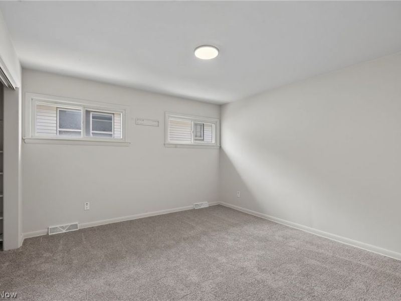11424 Bradwell Road , Garfield Heights, OH 44125 Photo 14