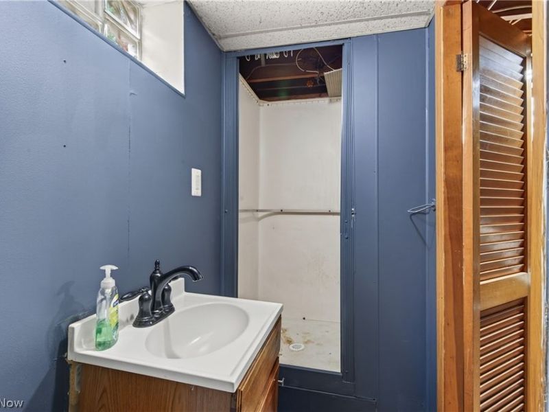 11424 Bradwell Road , Garfield Heights, OH 44125 Photo 30