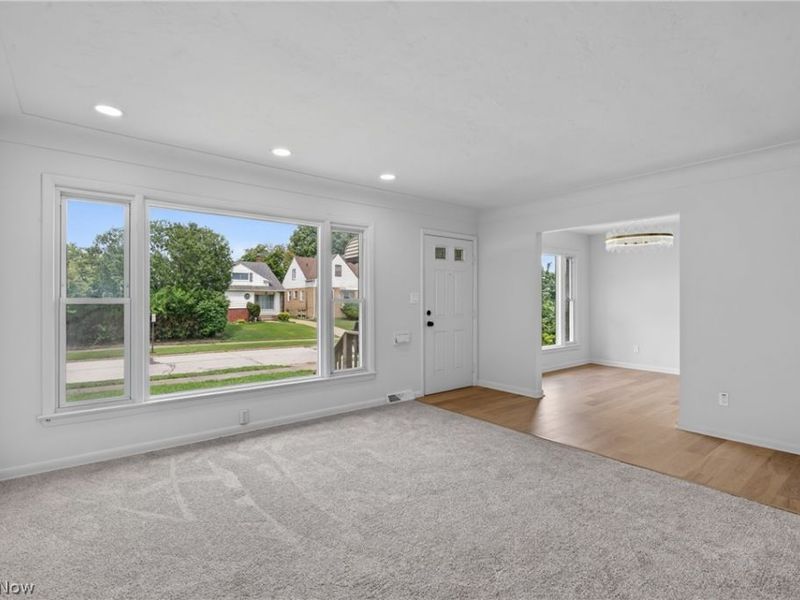11424 Bradwell Road , Garfield Heights, OH 44125 Photo 4