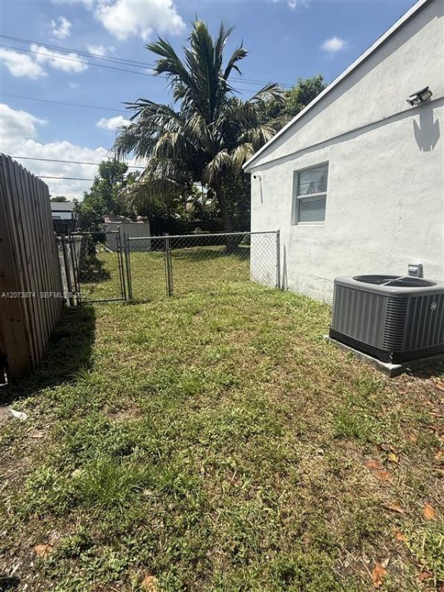 7170 Custer St, Hollywood, FL 33024 Photo