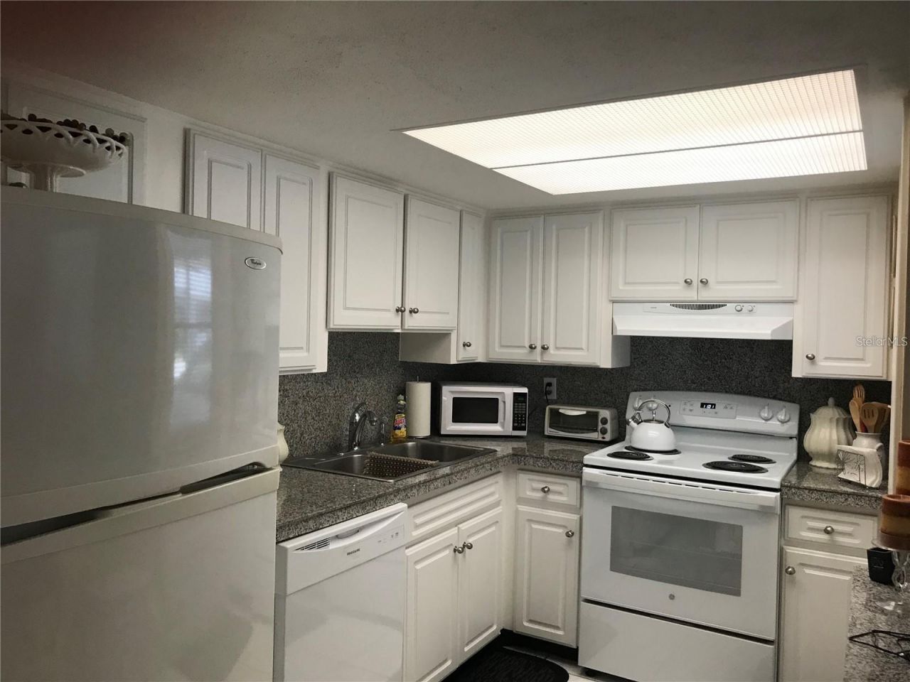 6033 Coral Way , Unit 5, Bradenton, FL 34207 Photo