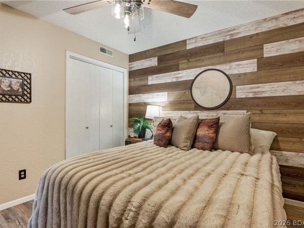 109 Woodcrest Drive , Unit #1C, Lake Ozark, MO 65049