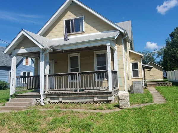 1804 Mount Pleasant Street, Burlington, IA 52601