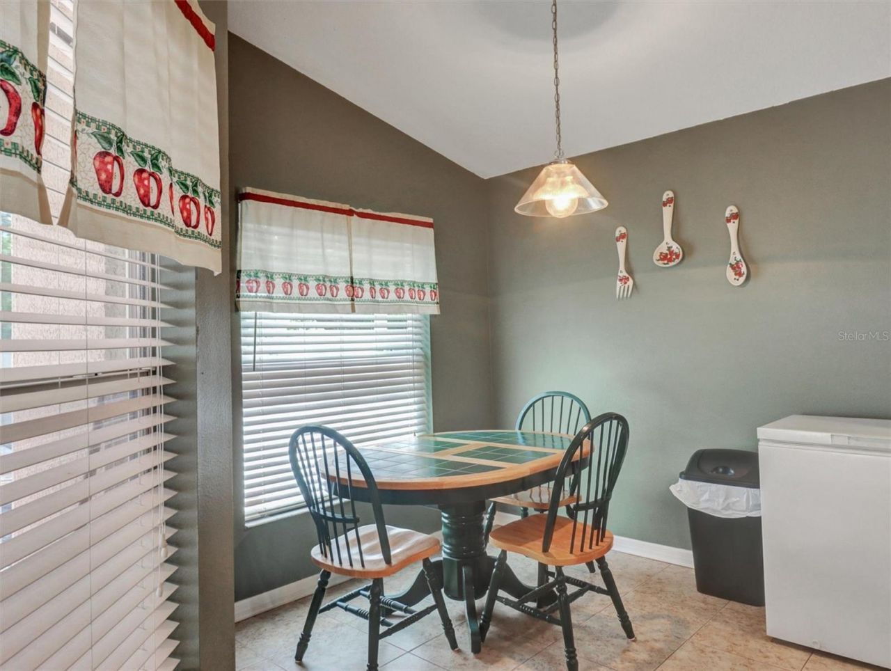 7515 Terrace River Drive, Temple Terrace, FL 33637 Photo