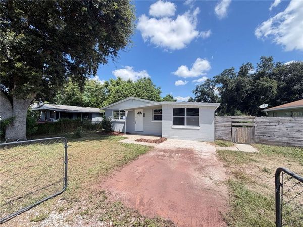 2213 BOUYER STREET , LAKE WALES, FL 33898