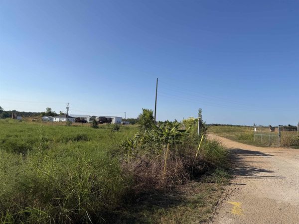 64 HWY, Crump, TN 38327