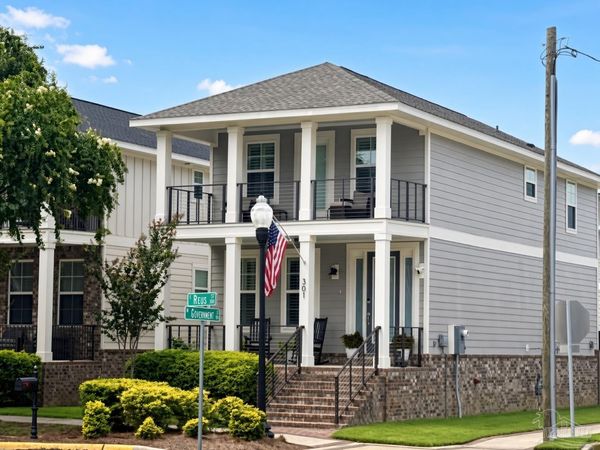 301 S Reus St, Pensacola, FL 32502