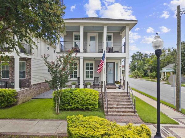 301 S Reus St, Pensacola, FL 32502