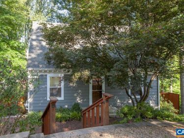 102 SLATE PL, Charlottesville, VA 22902