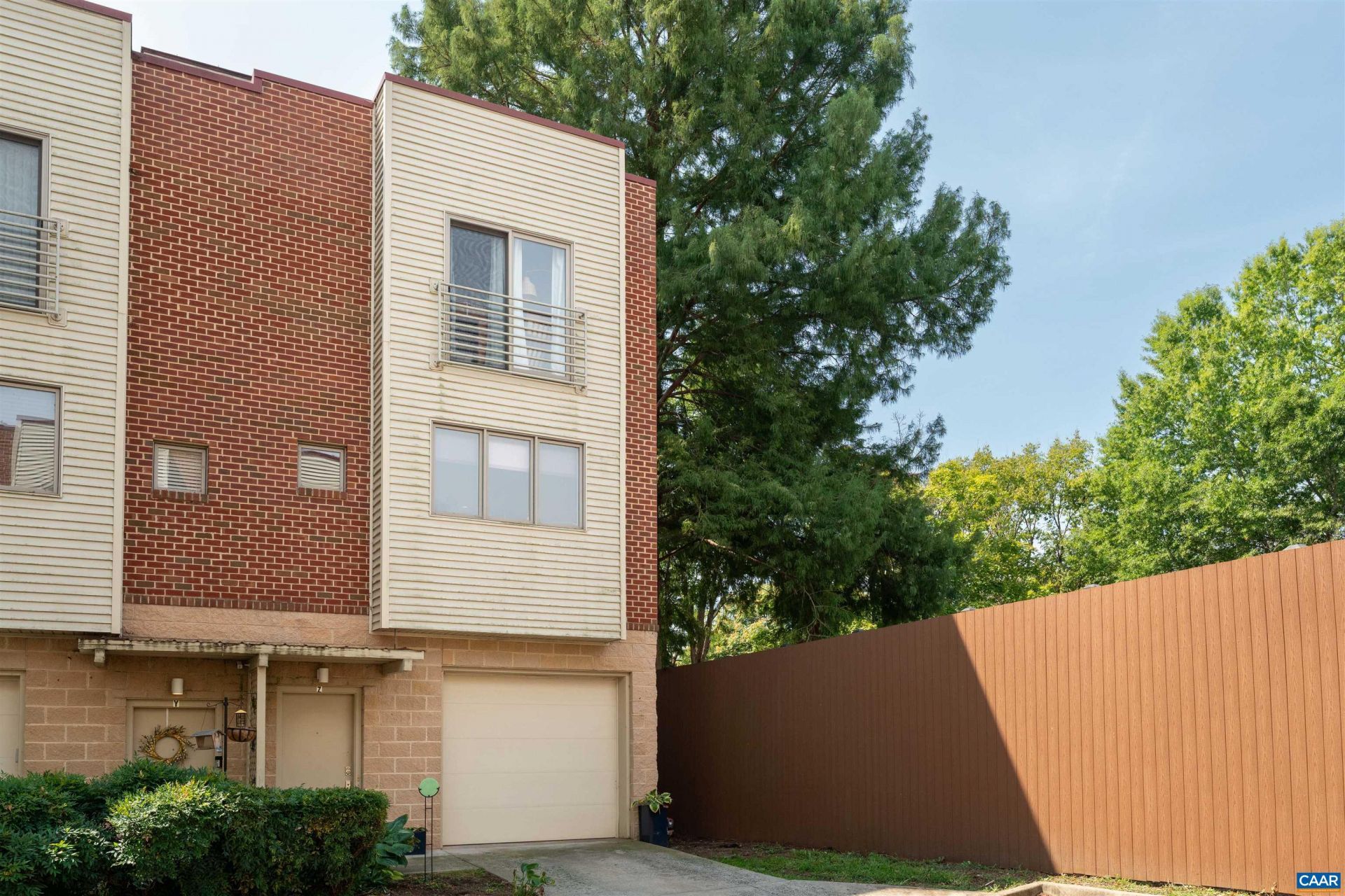 1013 Linden Ave, Unit Z, Charlottesville, VA 22902 Main Photo