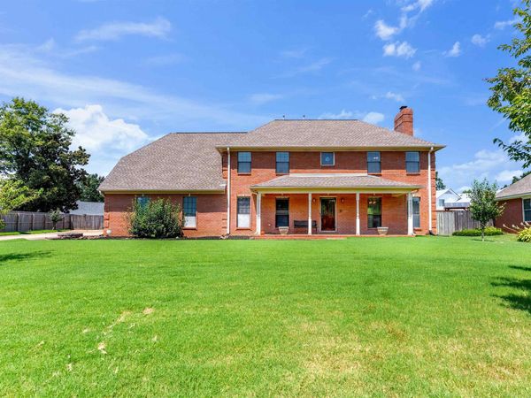 3779 MENDEL DR, Bartlett, TN 38135