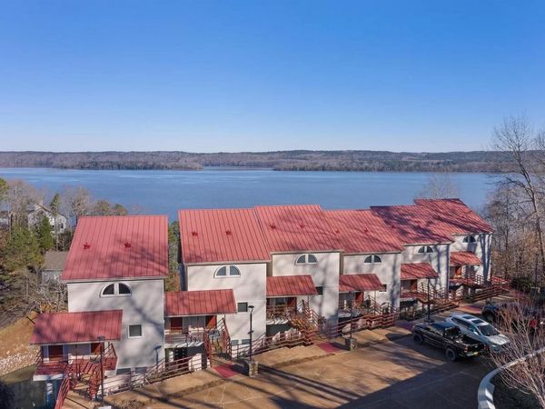 165 LAKESHORE LN, Unit 7,8,9,10,11,12, Counce, TN 38326
