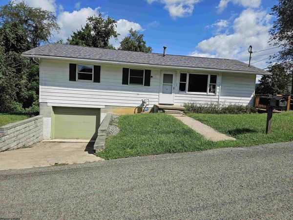 301 Holbert Avenue, Fairmont, WV 26554