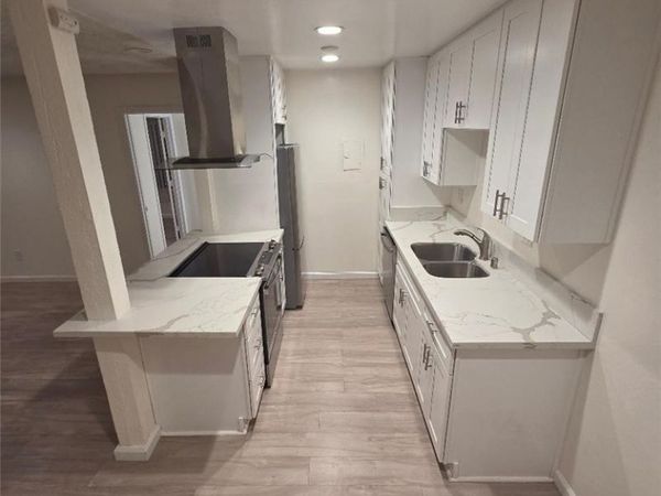1040 W Macarthur Boulevard, Unit 41, Santa Ana, CA 92707