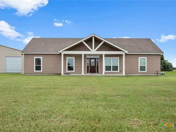 50 Dewberry Lane , Seadrift, TX 77983