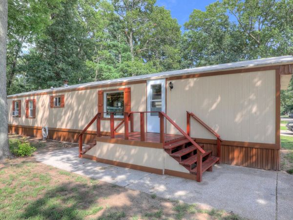13618 Silverbrook Drive, Grand Haven, MI 49417