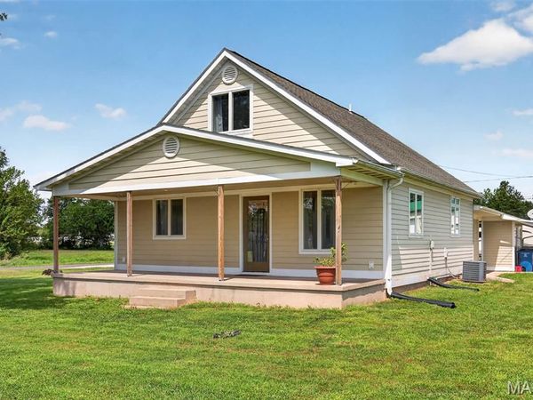 1101 Kildeer Road, Greenville, IL 62246