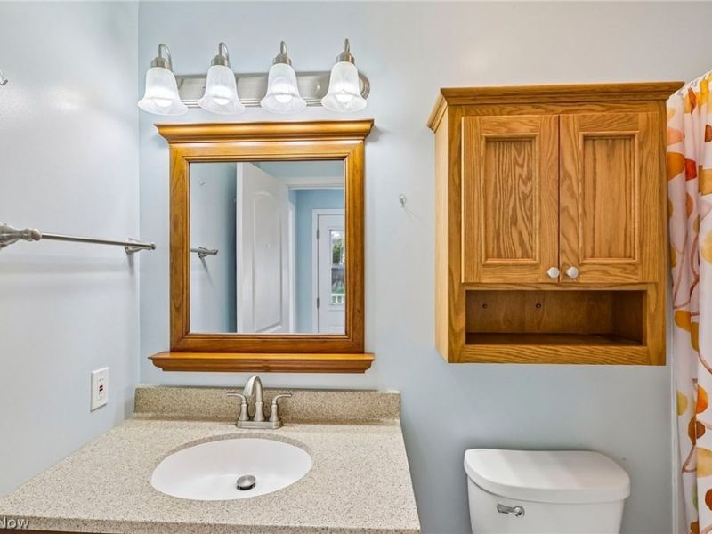 1081 Madrid Drive, Akron, OH 44313 Photo 13