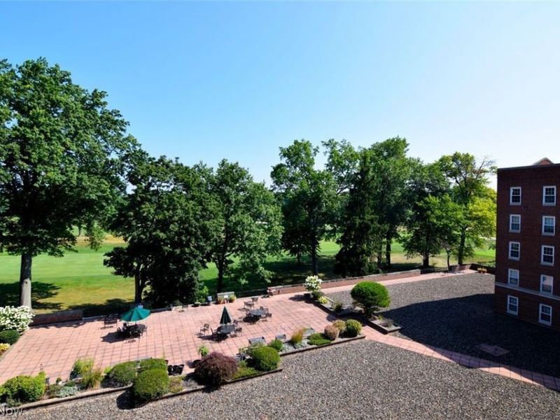 19101 Van Aken Boulevard, Unit 501, Shaker Heights, OH 44122 Photo 17