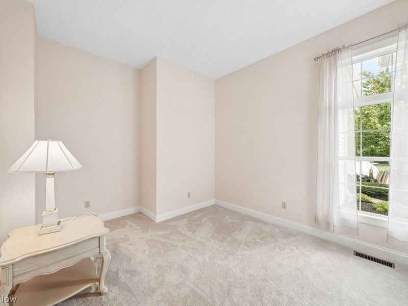 18456 Bunker Hill Drive, Strongsville, OH 44136 Photo 17