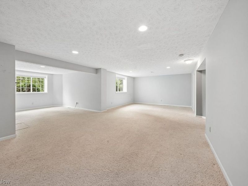 18456 Bunker Hill Drive, Strongsville, OH 44136 Photo 33