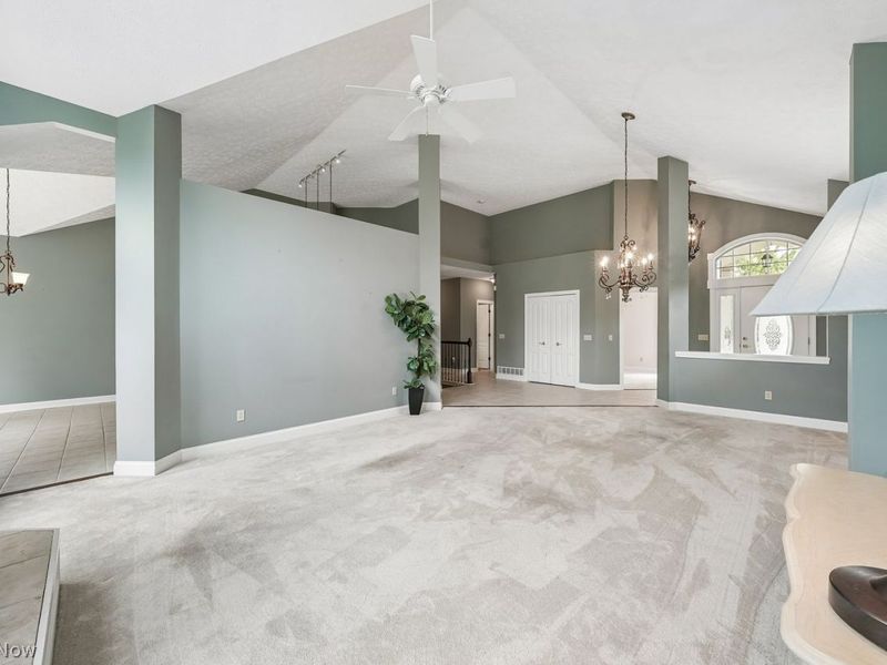 18456 Bunker Hill Drive, Strongsville, OH 44136 Photo 8