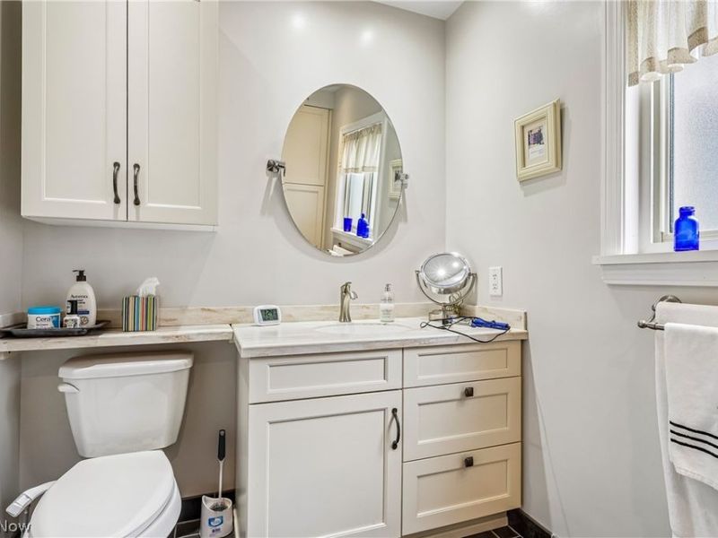 20391 Lake Road, Rocky River, OH 44116 Photo 26