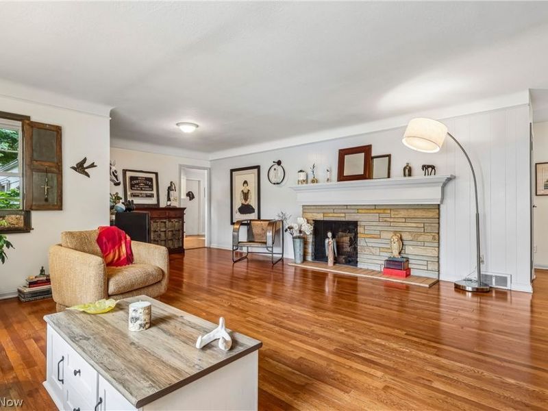 20391 Lake Road, Rocky River, OH 44116 Photo 3