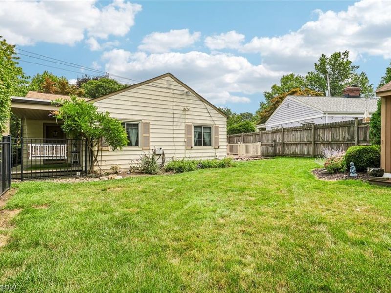 20391 Lake Road, Rocky River, OH 44116 Photo 39