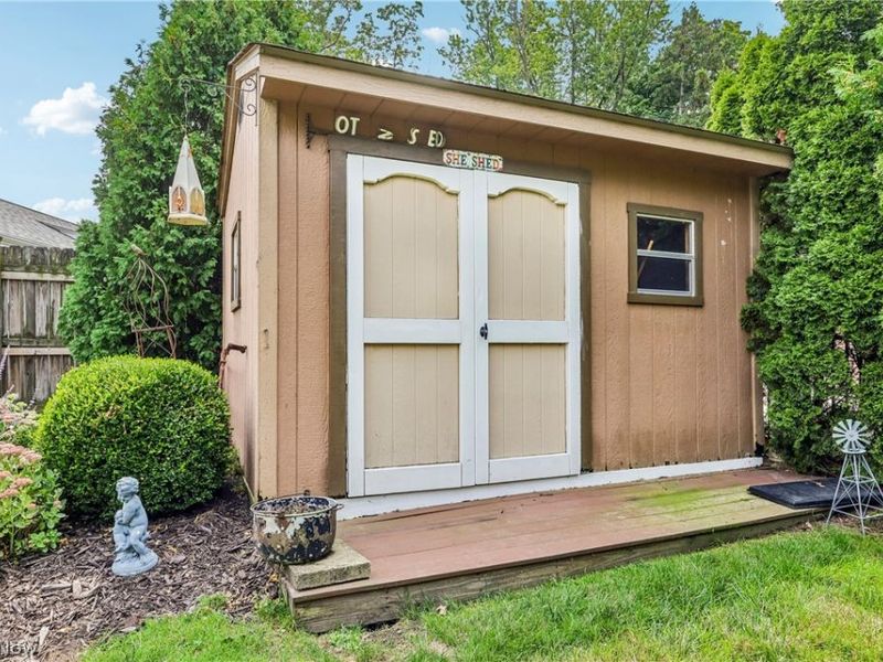 20391 Lake Road, Rocky River, OH 44116 Photo 40