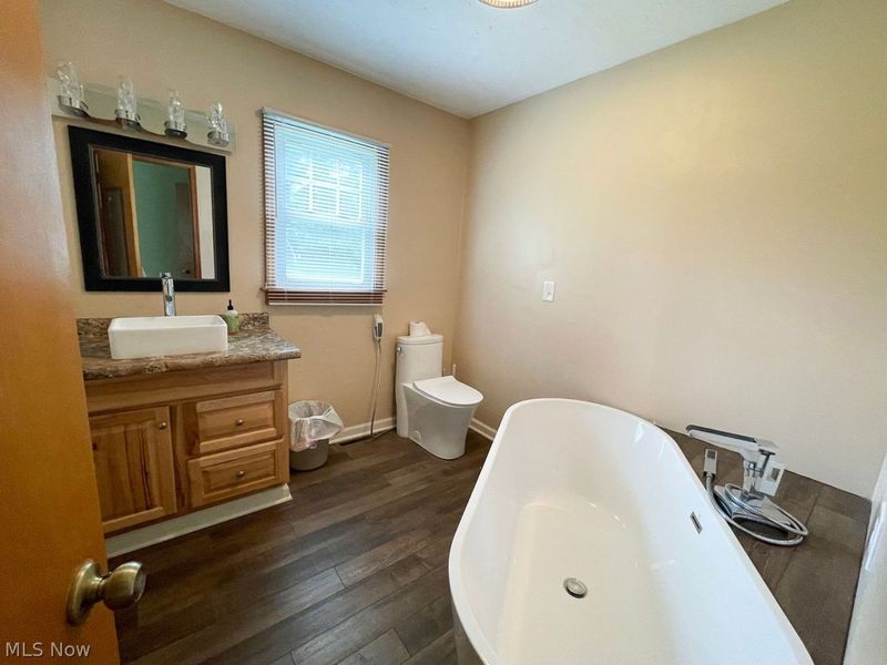 160 Sharon Avenue, Ashland, OH 44805 Photo 12