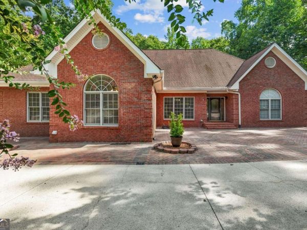 7725 Appaloosa Trail, Gainesville, GA 30506