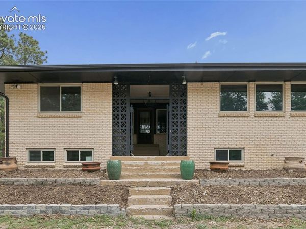 11660 Green Acres Lane, Colorado Springs, CO 80908