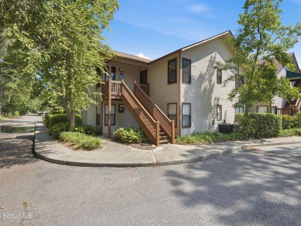 202 Harbour Oaks Drive , St. Simons Island, GA 31522