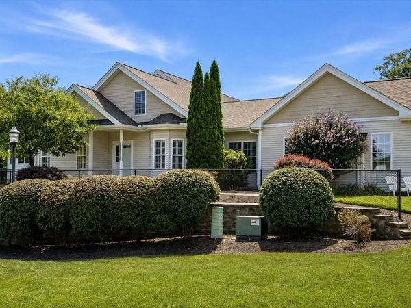 1 Apple Seed Drive, Unit 1, Shrewsbury, MA 01545