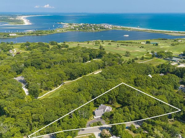 94 Howland, Westport, MA 02790