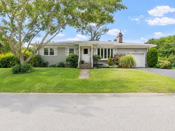 55 Evans St, Somerset, MA 02726