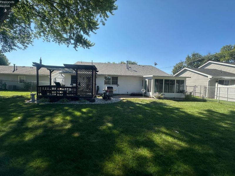 317 Pennsylvania Avenue, Sandusky, OH 44870 Photo 13