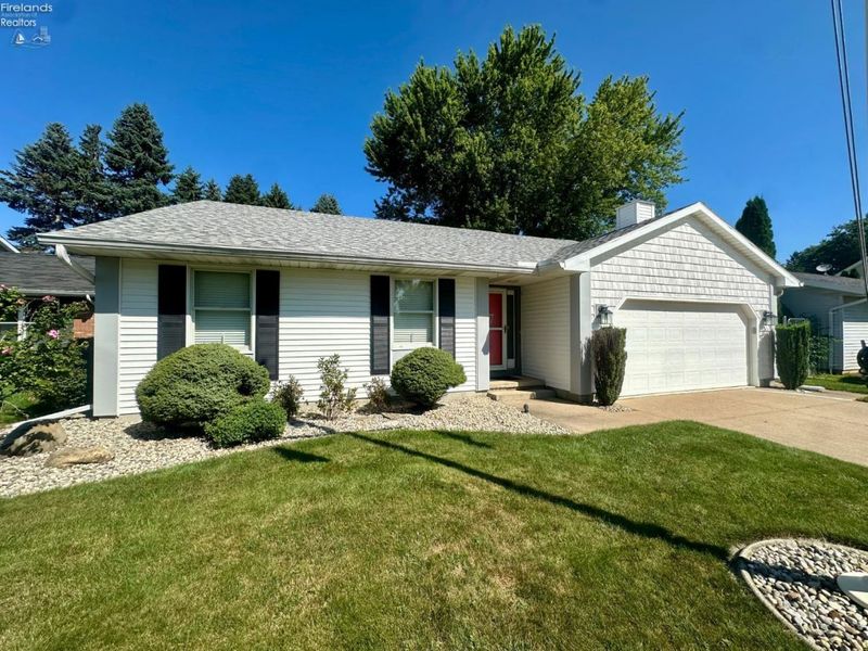 317 Pennsylvania Avenue, Sandusky, OH 44870 Photo 5
