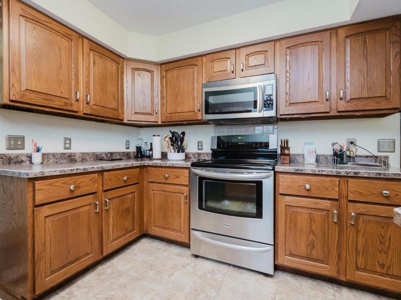 317 Pennsylvania Avenue, Sandusky, OH 44870 Photo 56