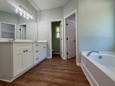 559 Society Road Photo 10