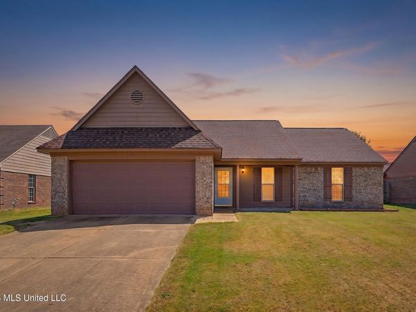 6892 Tealwood Drive, Horn Lake, MS 38637