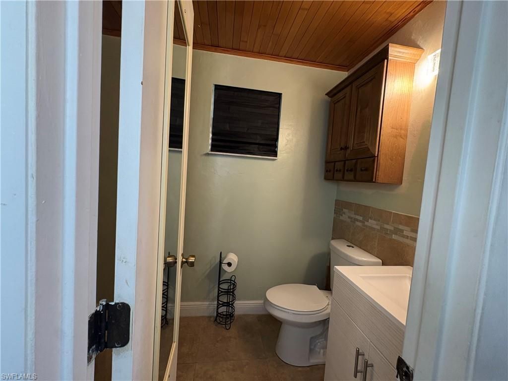 2734 NW 5th St , Cape Coral, FL 33993 Photo