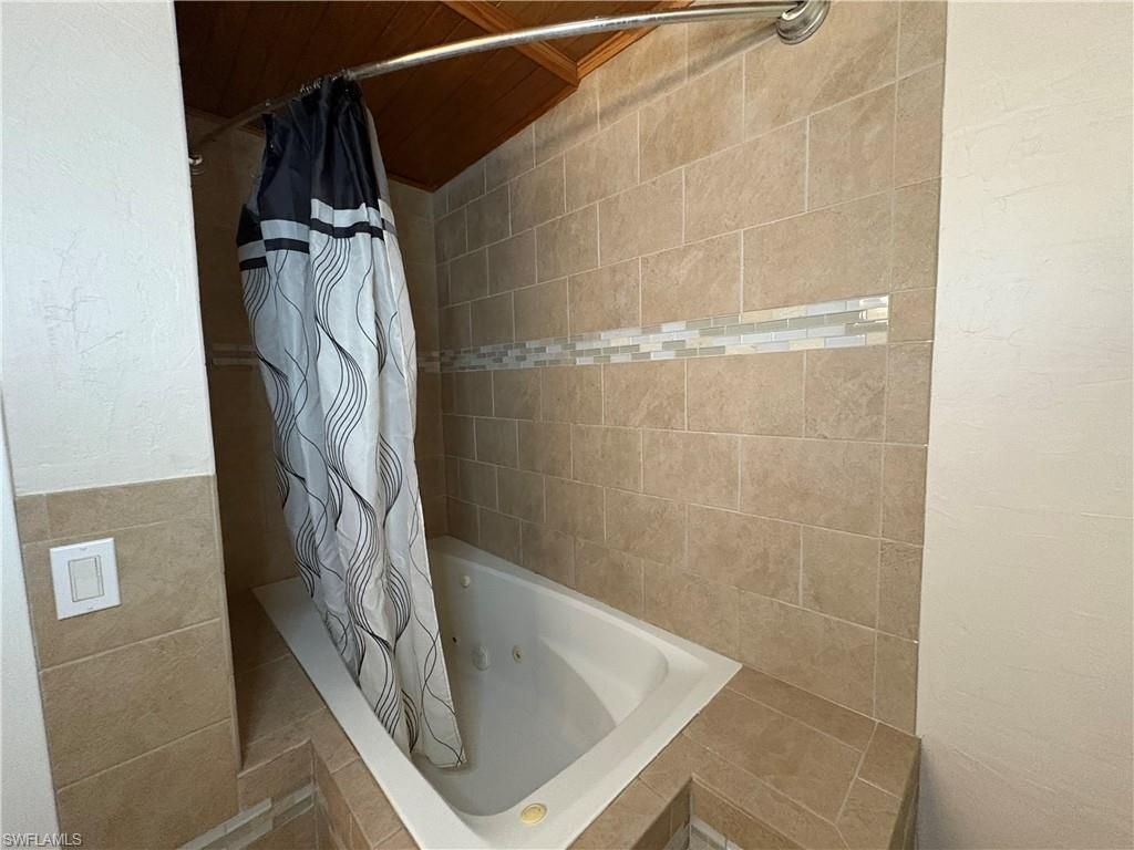 2734 NW 5th St , Cape Coral, FL 33993 Photo