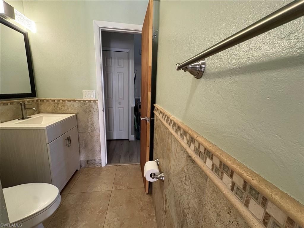 2734 NW 5th St , Cape Coral, FL 33993 Photo