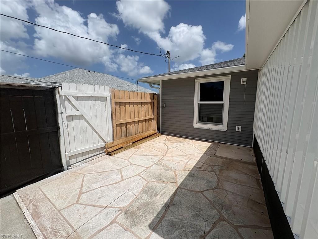 2734 NW 5th St , Cape Coral, FL 33993 Photo