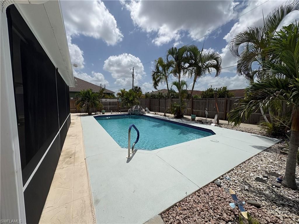 2734 NW 5th St , Cape Coral, FL 33993 Photo