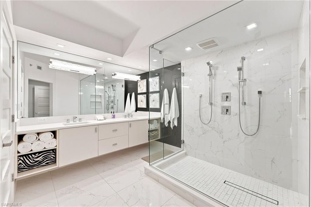 14250 Royal Harbour Ct, Unit 415, Fort Myers, FL 33908 Photo