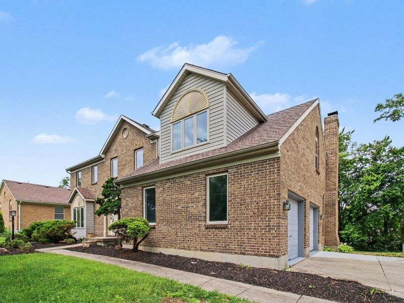1482 Waycross Road, Forest Park, OH 45240 Photo 4